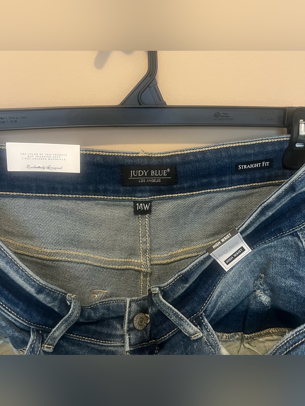 Judy Blue Distressed Cropped Boyfriend Jeans in Dark Blue Wash - Picture 4 of 7